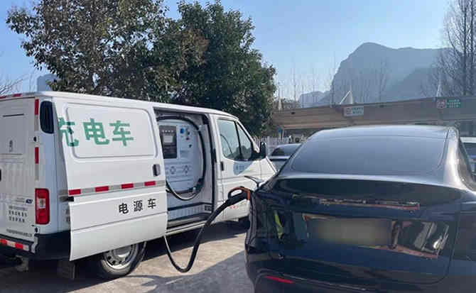 周至汽车搭电